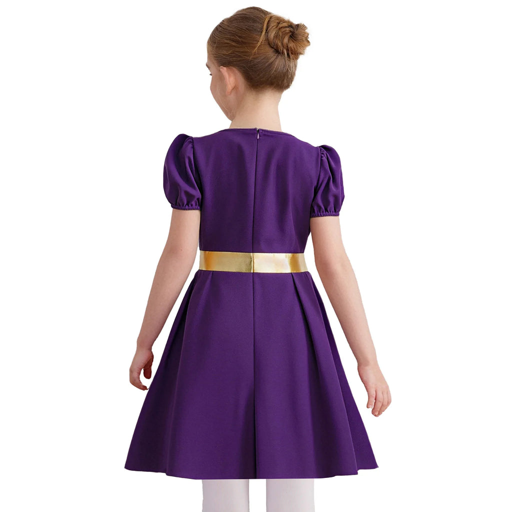 Enchanted Medieval Princess Dress: Royalty, Contrast, and Sparkle for the Perfect Cosplay