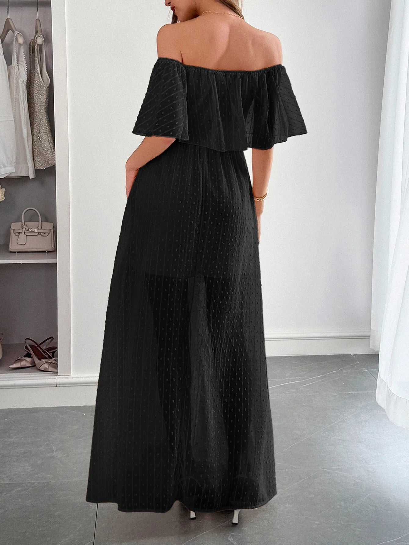 Effortlessly Chic! European A-Line Summer Dress – Elegant Slash Neck, Slim Fit, and Geometric Pattern