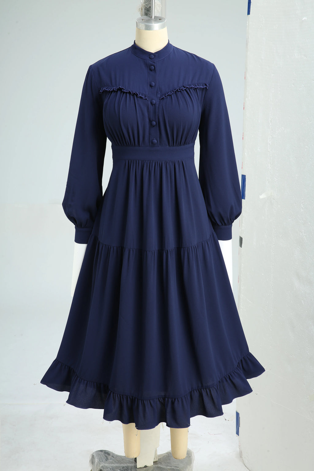 High Street Chic! ROSE GAL Plus Size A-Line Midi Dress – Autumn Elegance with Stand Collar and Button Detail