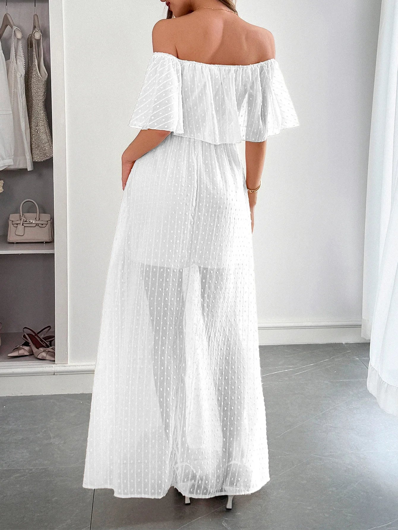 Effortlessly Chic! European A-Line Summer Dress – Elegant Slash Neck, Slim Fit, and Geometric Pattern