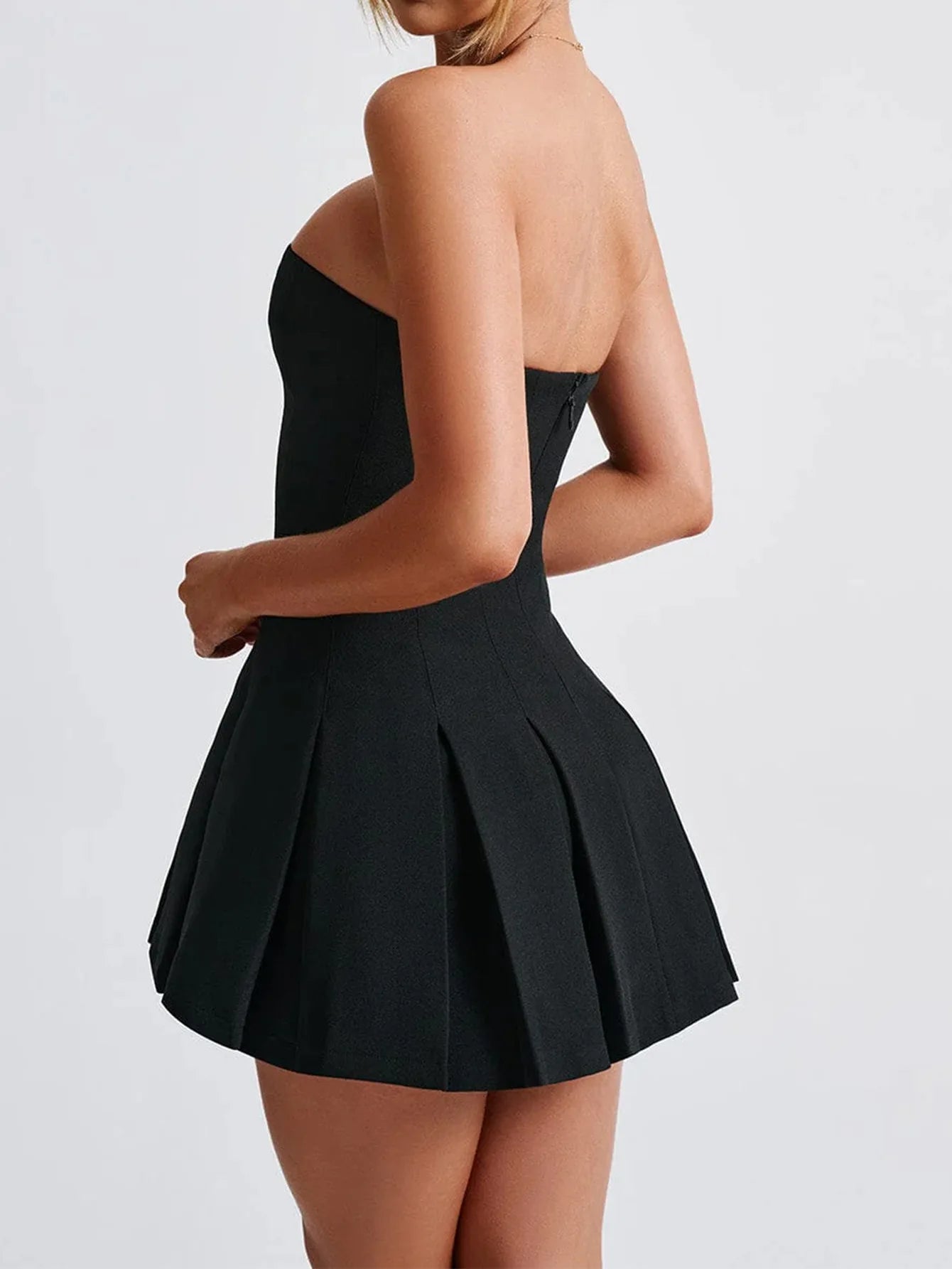 Night Out Glamour! Elegant Pleated Mini Dress – Chic Tube Top, Slim Fit, Perfect for European/American Events