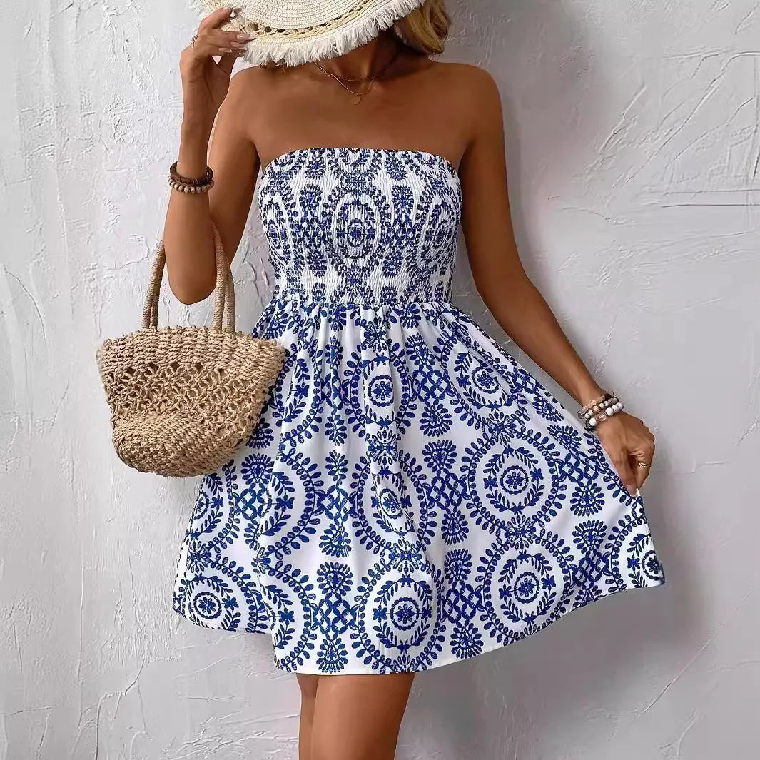 Summer Getaway Essential! European Elegant Tube Top Dress – Loose Fit, Blue Print, Perfect Beach Style