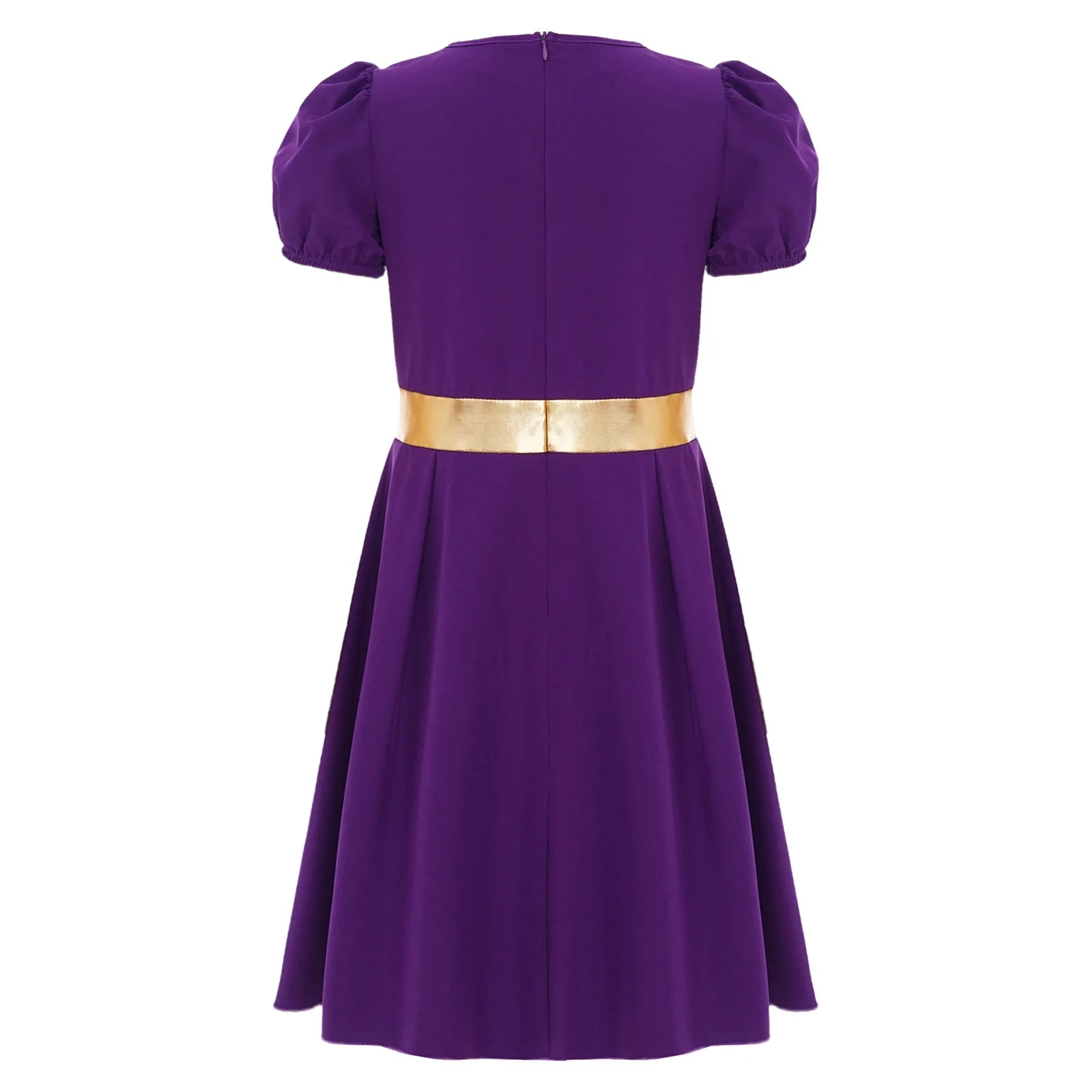 Enchanted Medieval Princess Dress: Royalty, Contrast, and Sparkle for the Perfect Cosplay