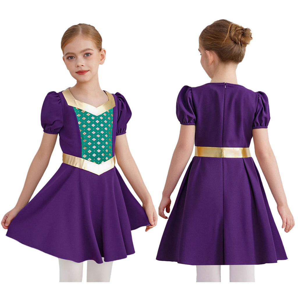 Enchanted Medieval Princess Dress: Royalty, Contrast, and Sparkle for the Perfect Cosplay