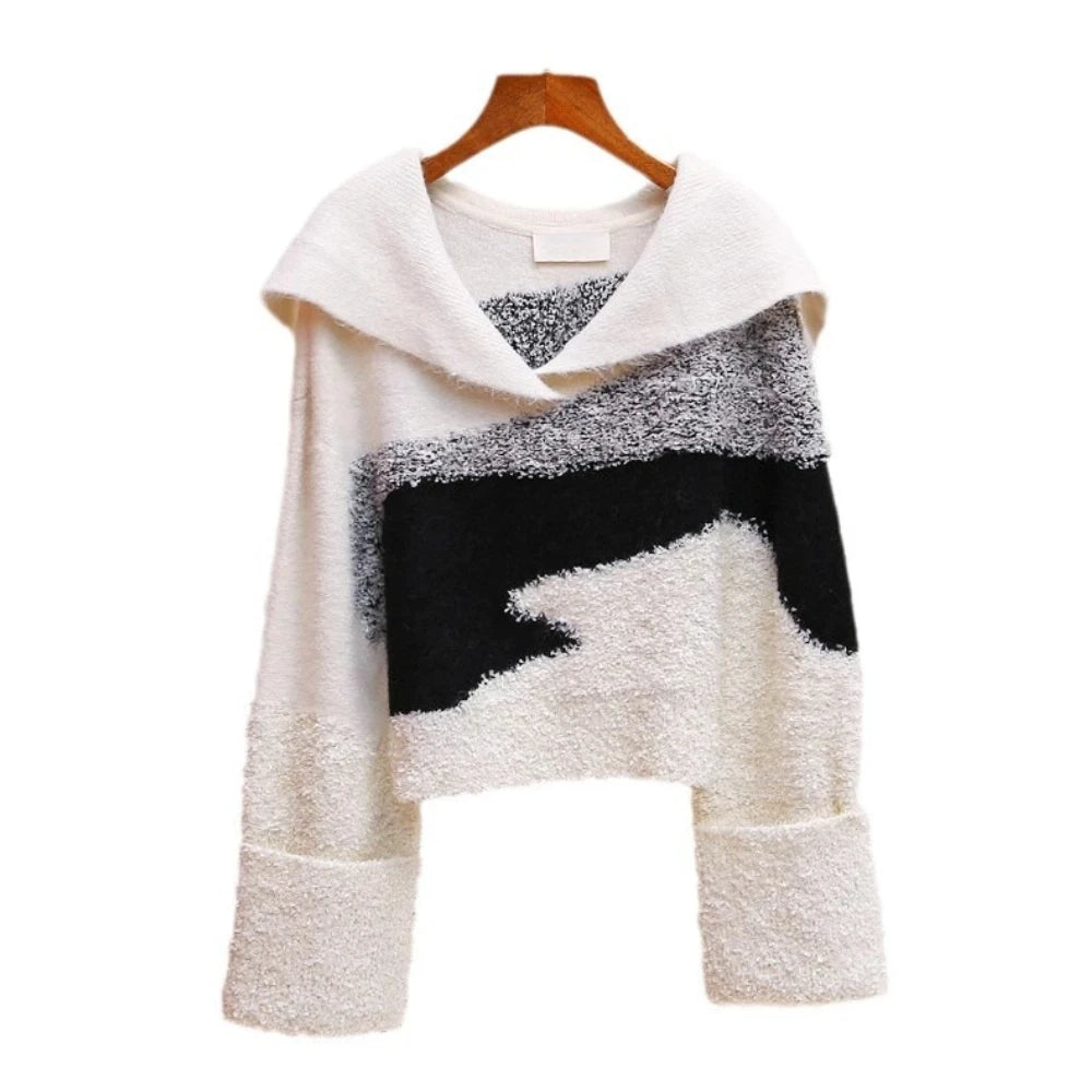 High-End Design Sense! Elegant Contrasting Color Short Sweater – Loose Fit, Turn-Down Collar, Autumn/Winter Knit