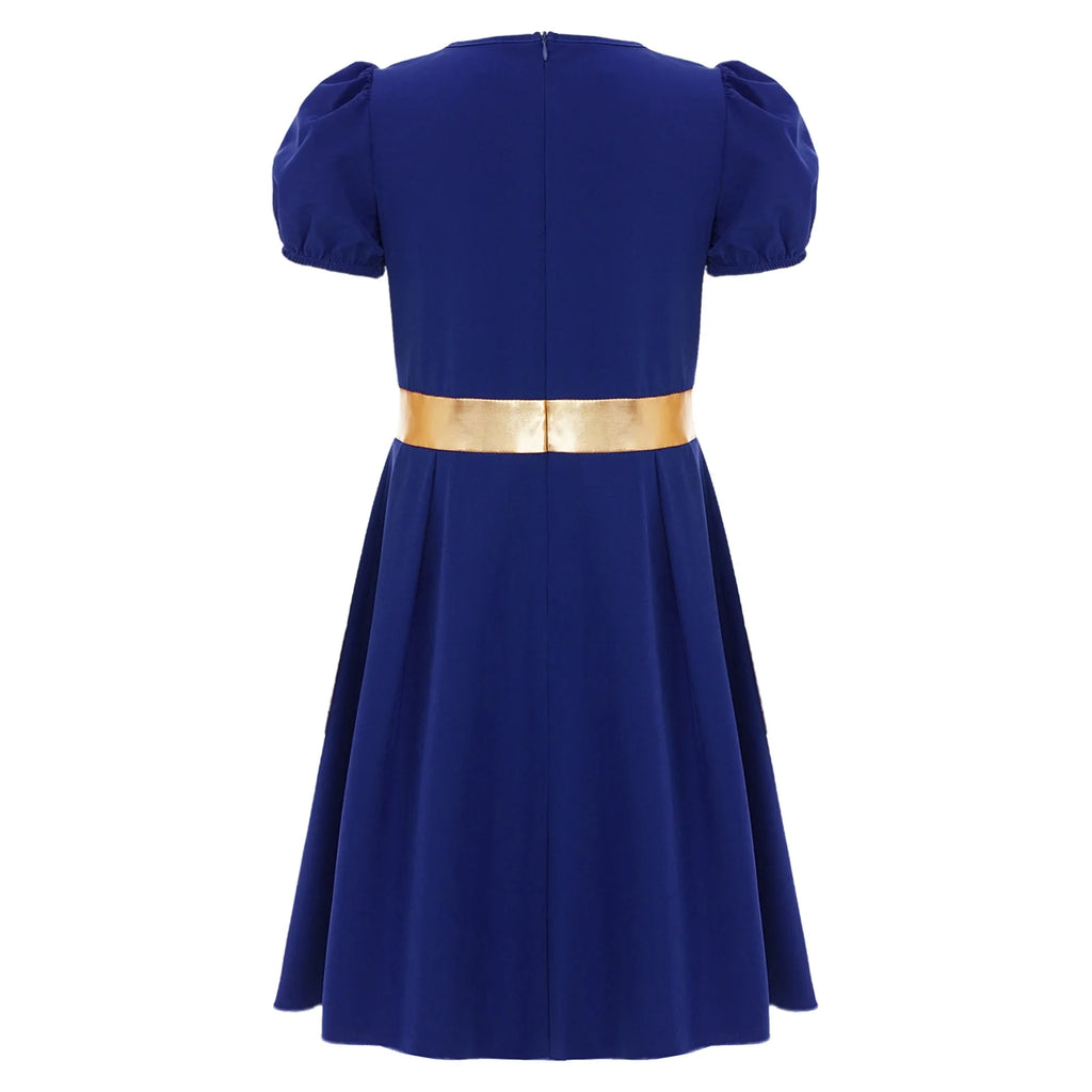 Enchanted Medieval Princess Dress: Royalty, Contrast, and Sparkle for the Perfect Cosplay